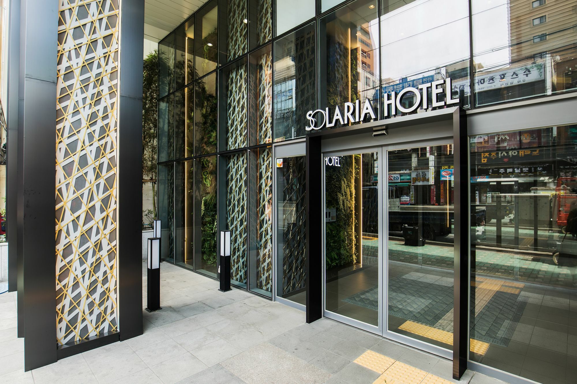 Solaria Nishitetsu Hotel Busan Exterior foto